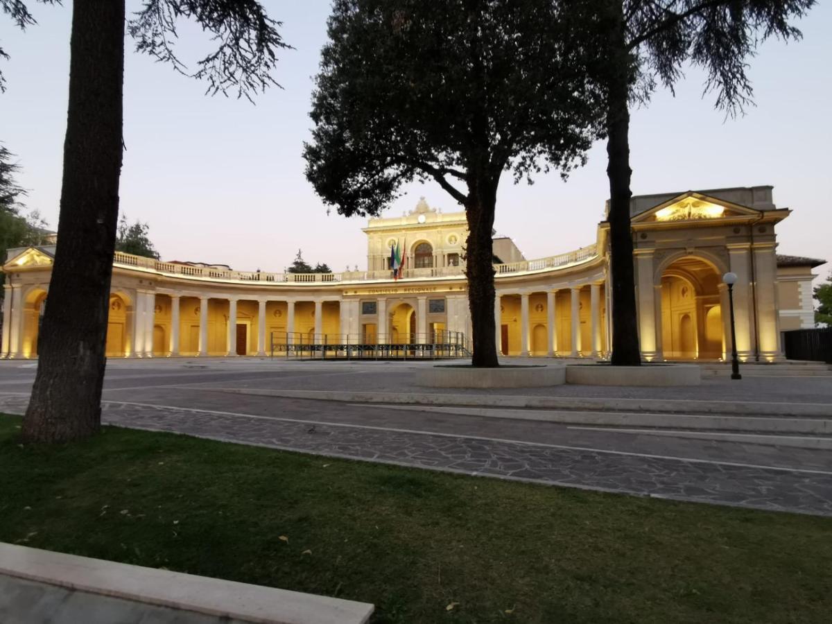 拉奎拉Via Roma住宿加早餐旅馆 外观 照片